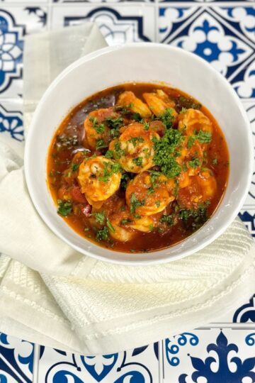 Abuela's Camarones Enchilados