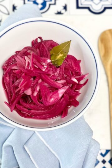 How to Pickle Red Onions