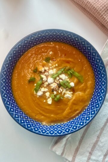 Instant Pot Carrot Ginger Soup