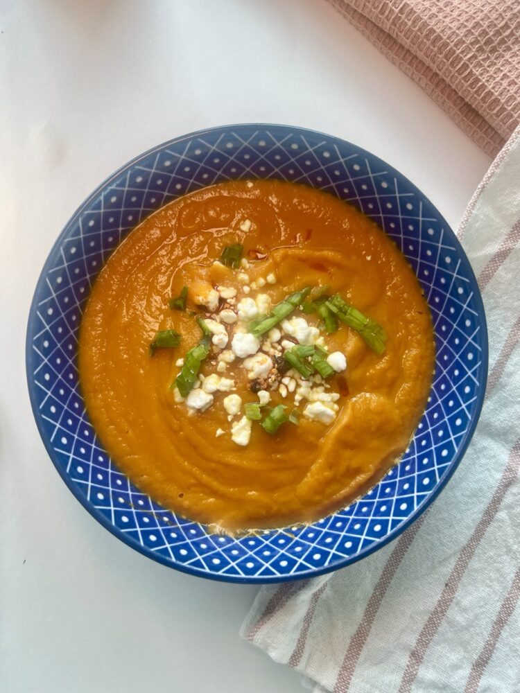 Instant Pot Carrot Ginger Soup