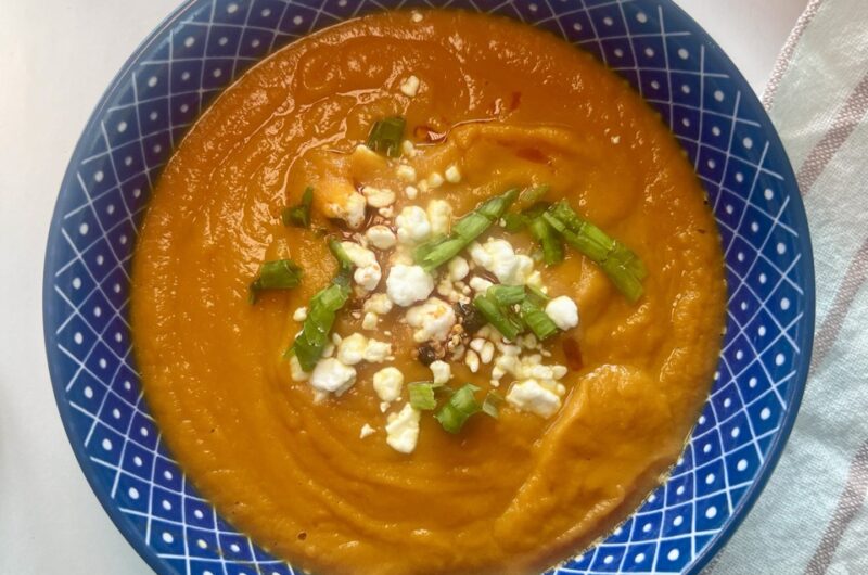 Instant Pot Carrot Ginger Soup