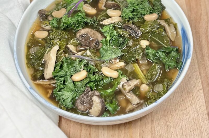 Mushroom Kale White Bean Soup