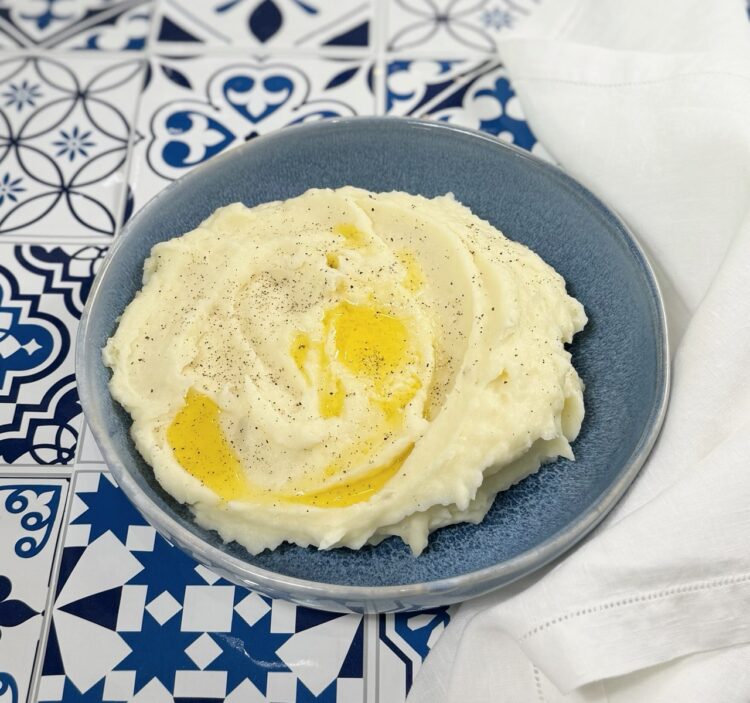Easy Creamy Mashed Potatoes