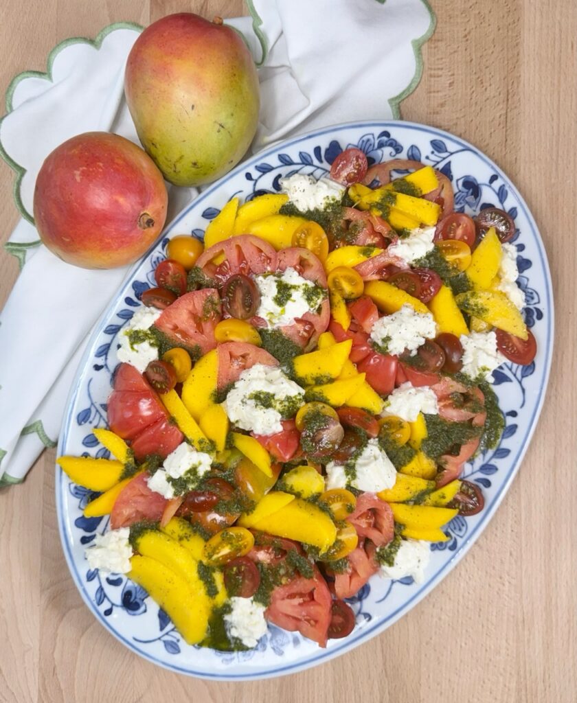 mango tomato caprese salad Large